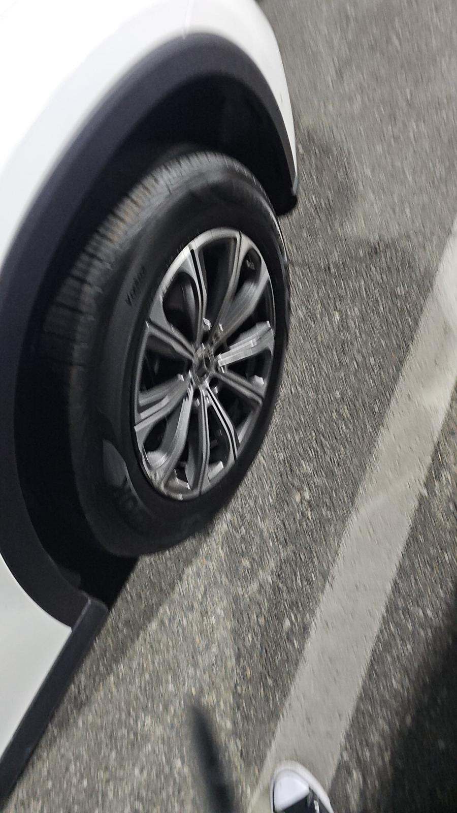 2024 Mercedes-Benz GLC GLC 300 AWD