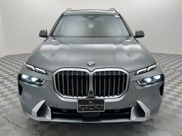 2025 BMW X7 xDrive40i AWD