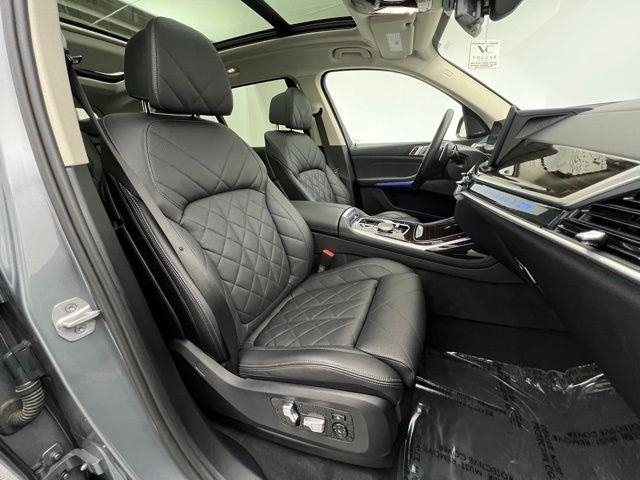 2025 BMW X7 xDrive40i AWD