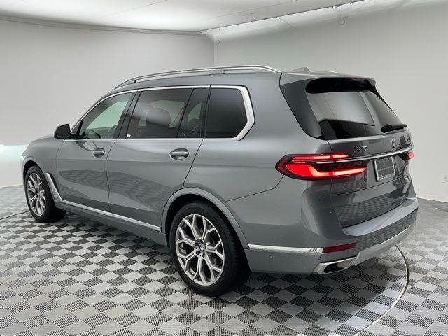 2025 BMW X7 xDrive40i AWD