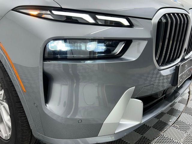 2025 BMW X7 xDrive40i AWD