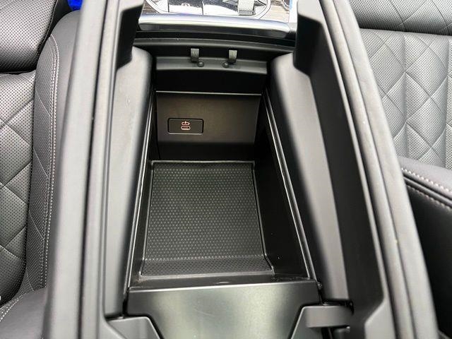 2025 BMW X7 xDrive40i AWD