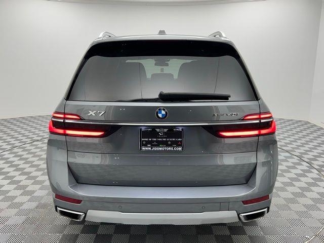 2025 BMW X7 xDrive40i AWD