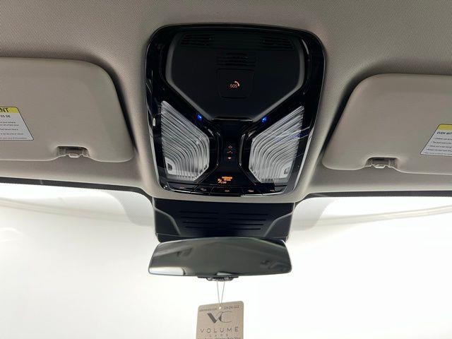 2025 BMW X7 xDrive40i AWD