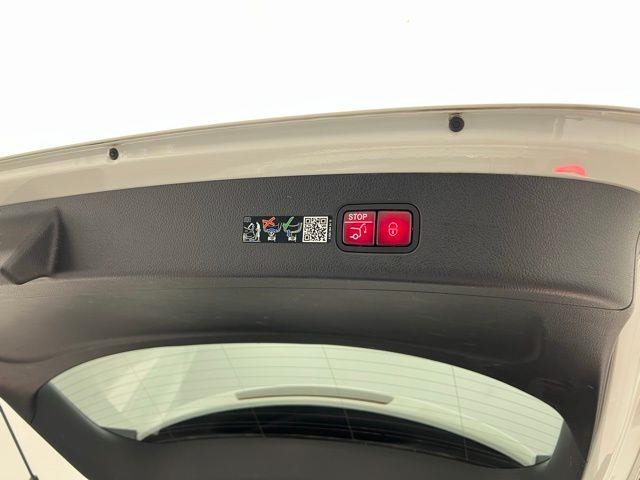 2024 Mercedes-Benz GLC GLC 300 AWD