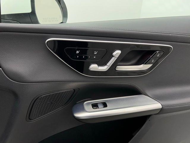 2024 Mercedes-Benz GLC GLC 300 AWD