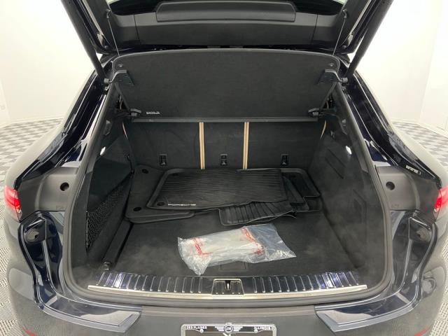 2022 Porsche Cayenne Base AWD