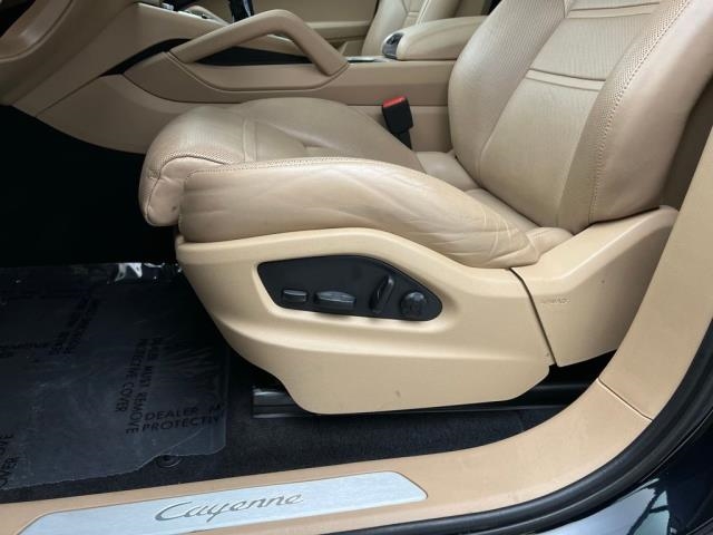 2022 Porsche Cayenne Base AWD