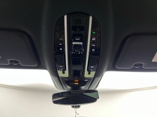 2022 Porsche Cayenne Base AWD