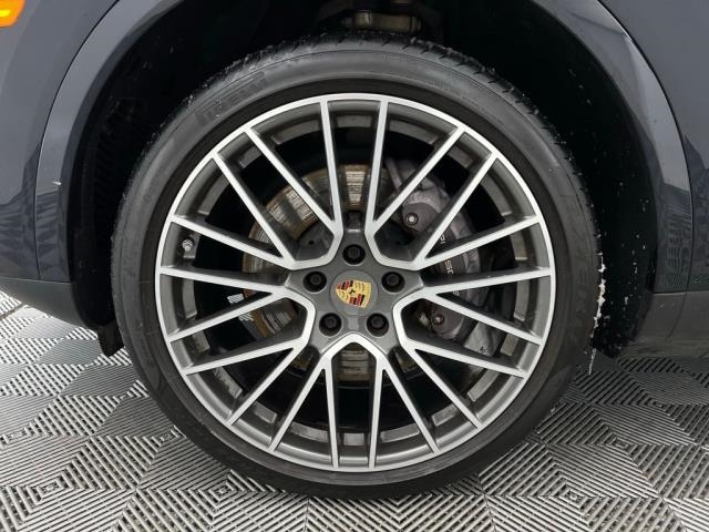 2022 Porsche Cayenne Base AWD