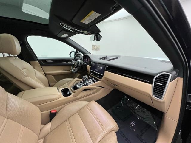 2022 Porsche Cayenne Base AWD