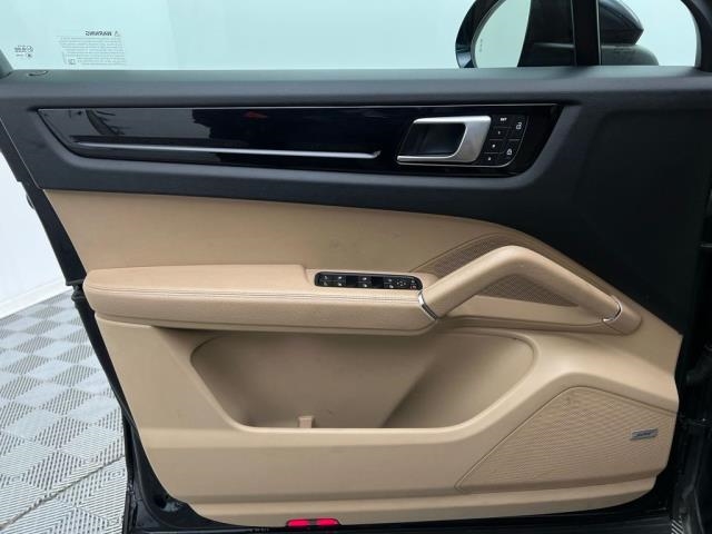2022 Porsche Cayenne Base AWD
