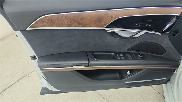 2022 Audi A8 Base AWD