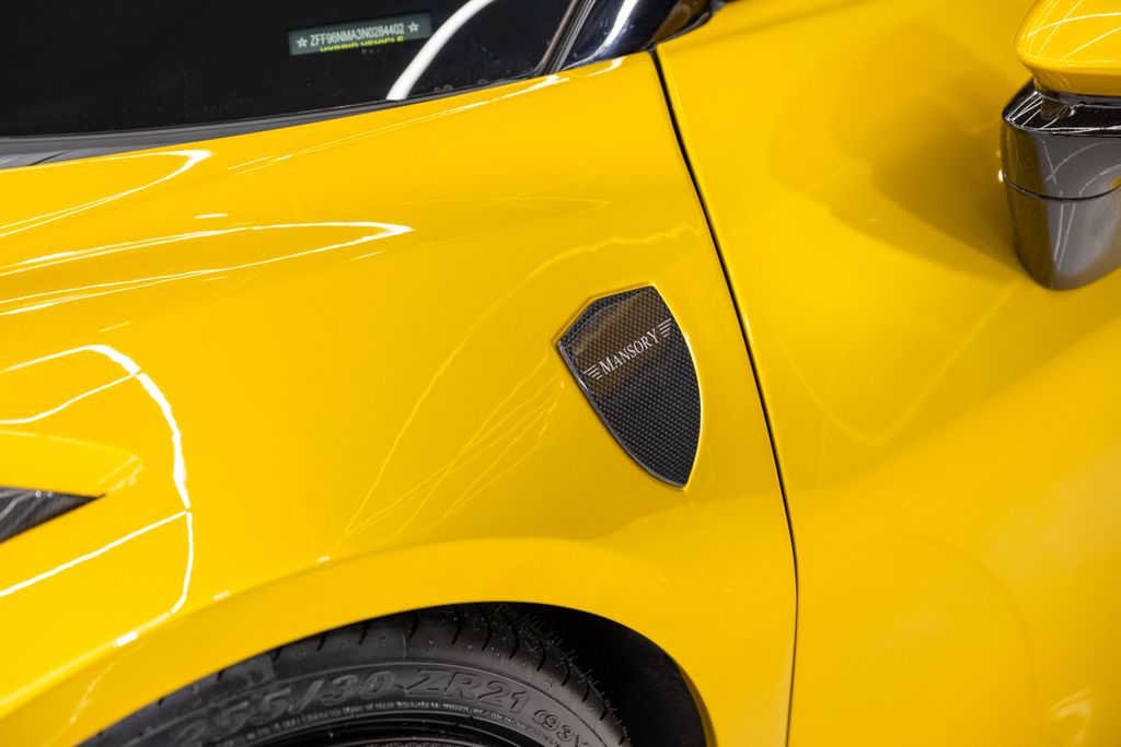 2022 Ferrari SF90 Spider Base AWD