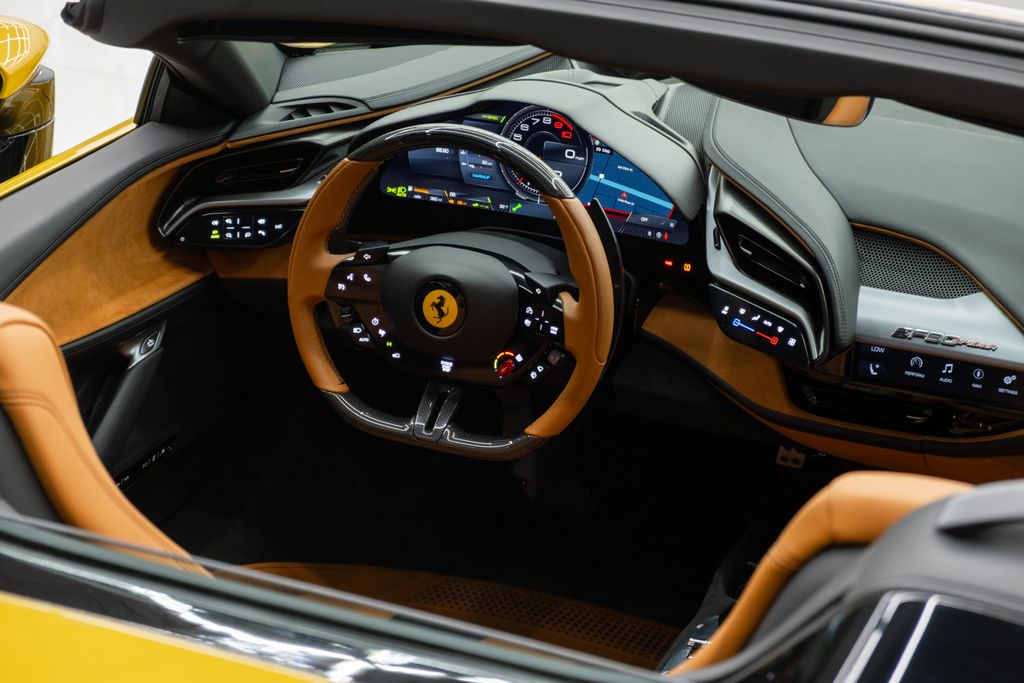 2022 Ferrari SF90 Spider Base AWD