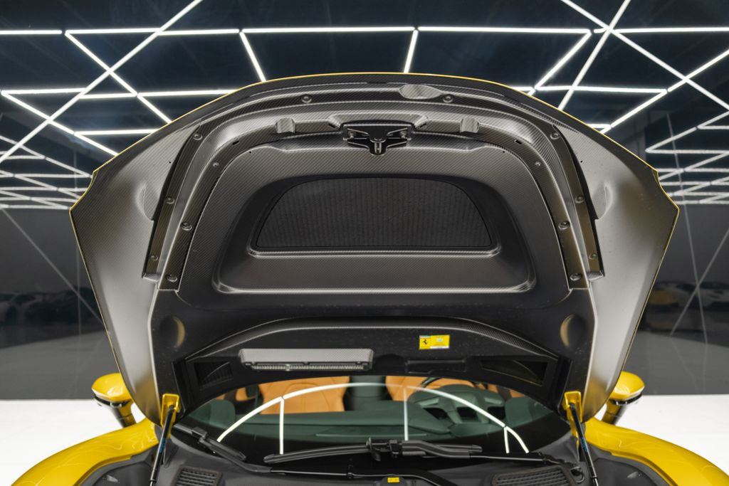 2022 Ferrari SF90 Spider Base AWD