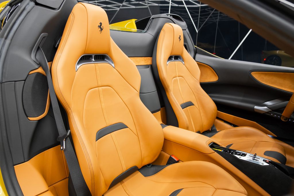 2022 Ferrari SF90 Spider Base AWD