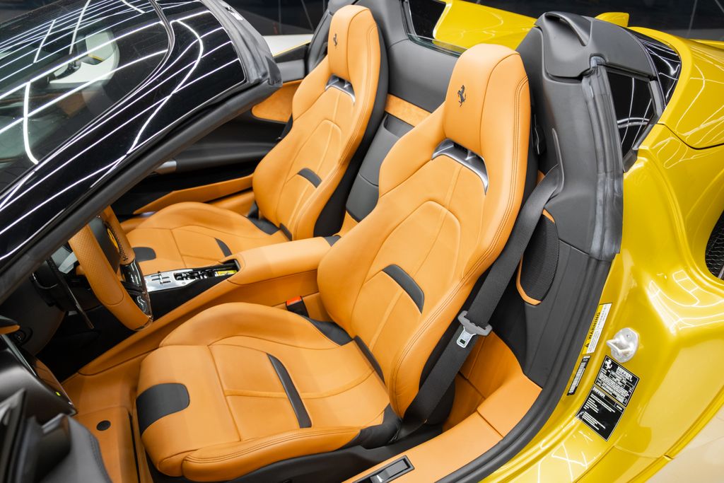 2022 Ferrari SF90 Spider Base AWD