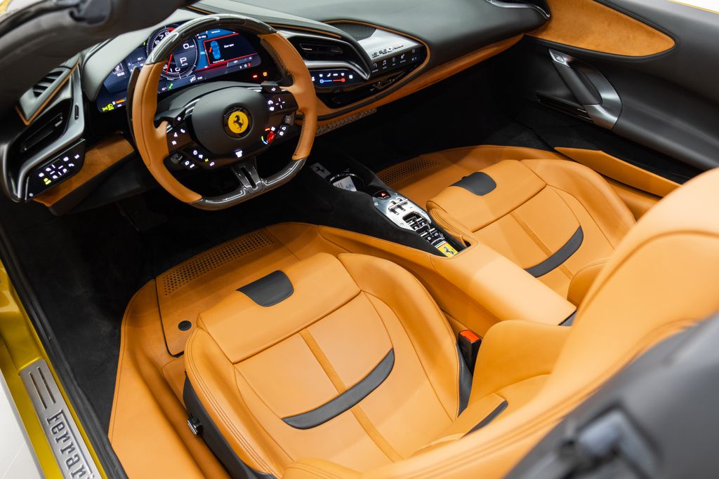 2022 Ferrari SF90 Spider Base AWD