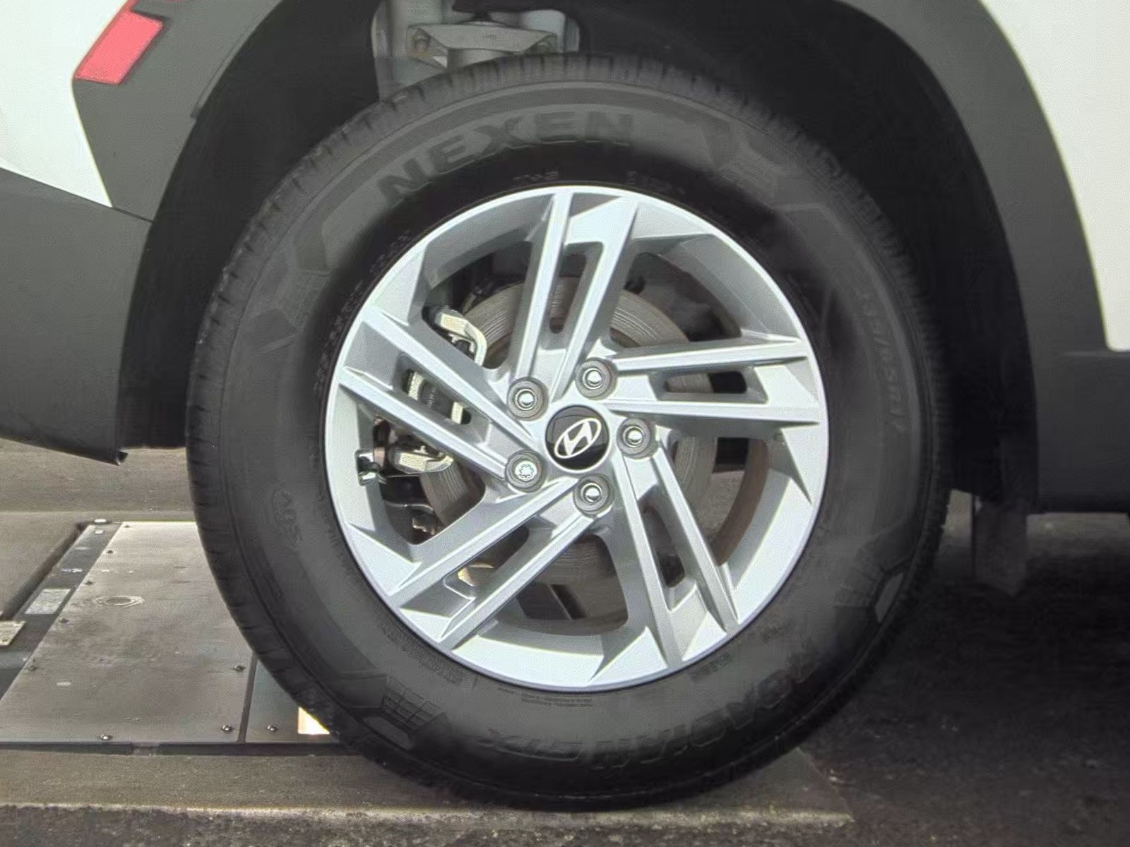 2025 Hyundai Tucson SE FWD