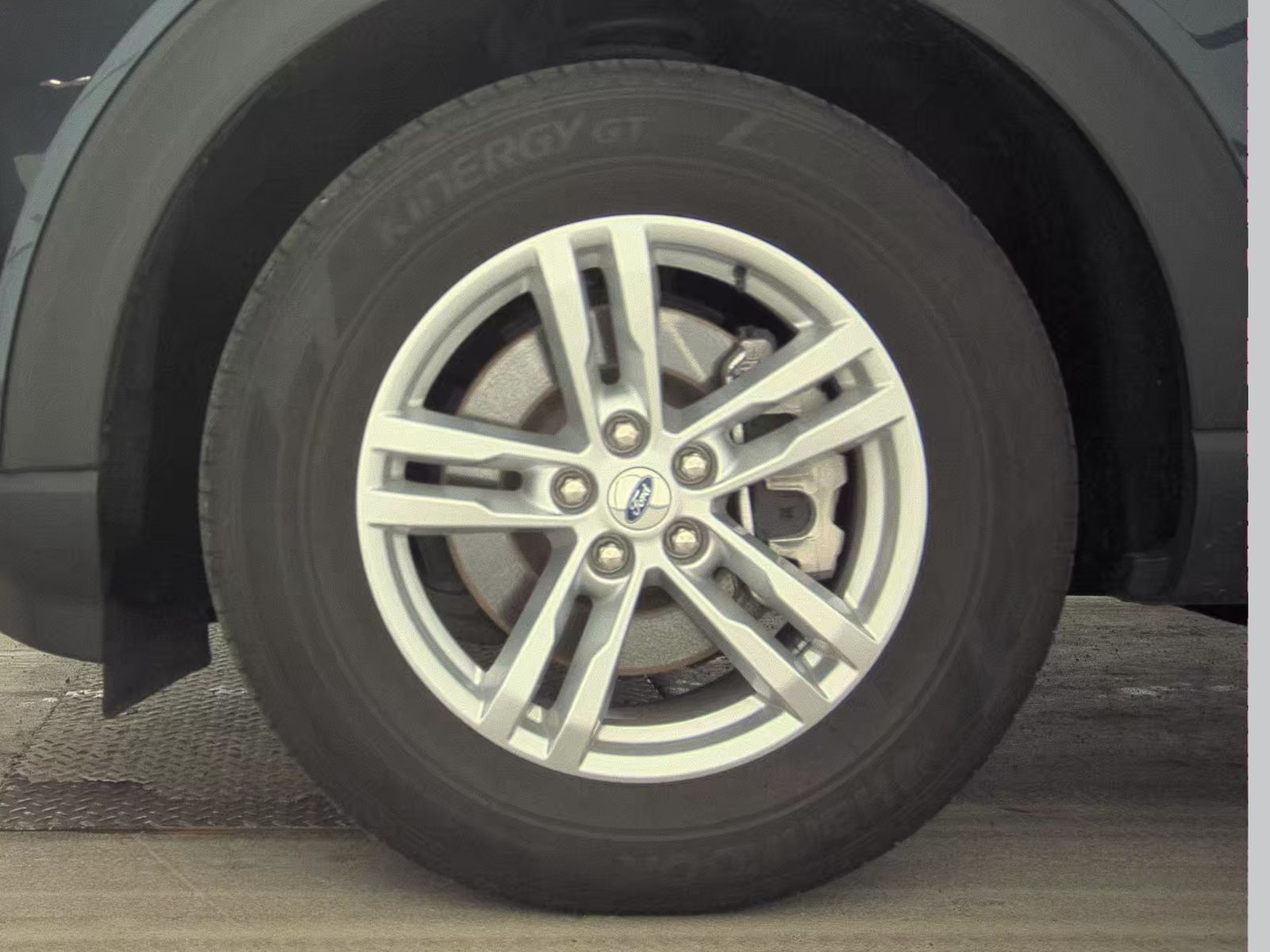 2022 Ford Explorer XLT AWD