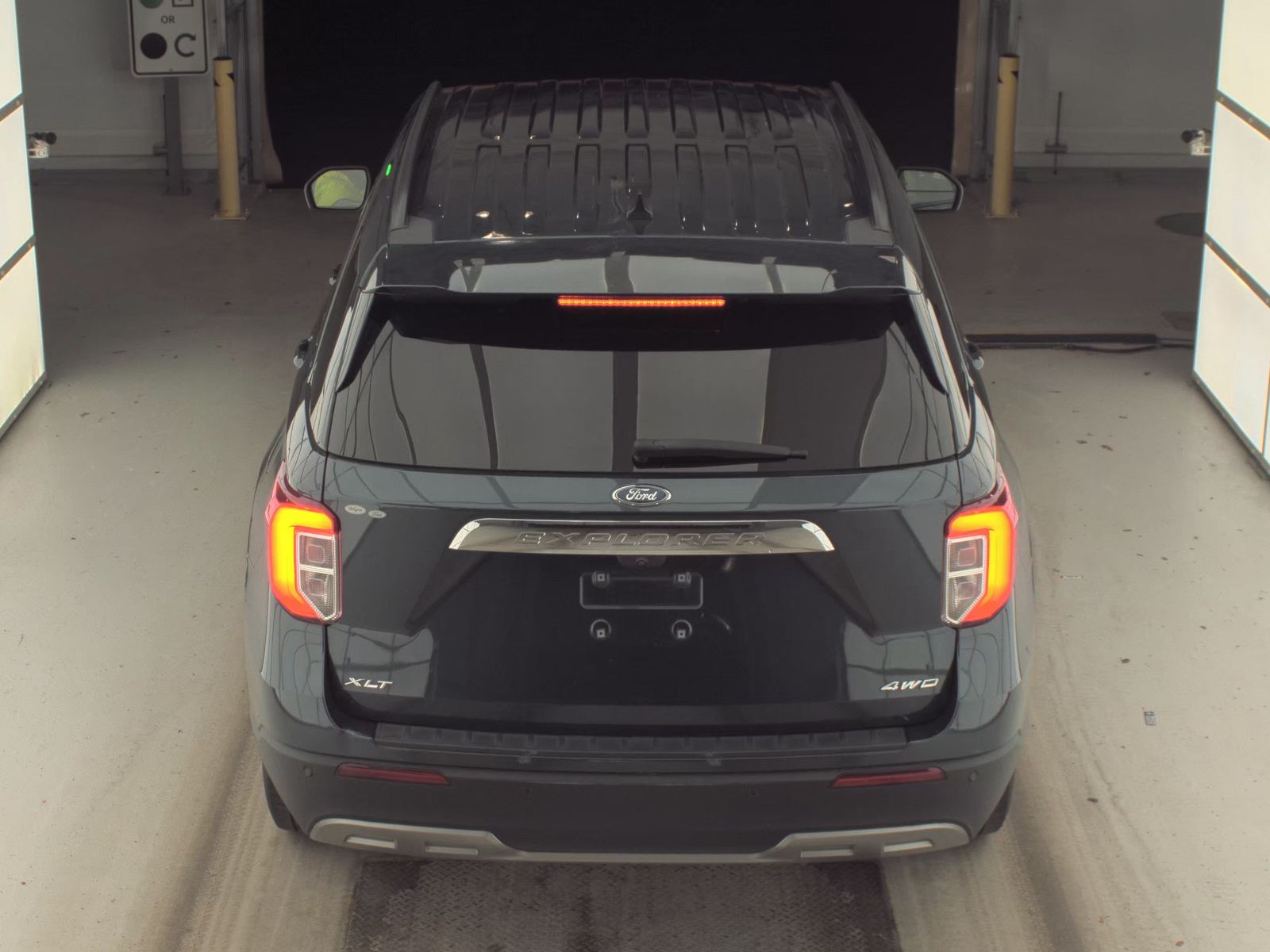 2022 Ford Explorer XLT AWD