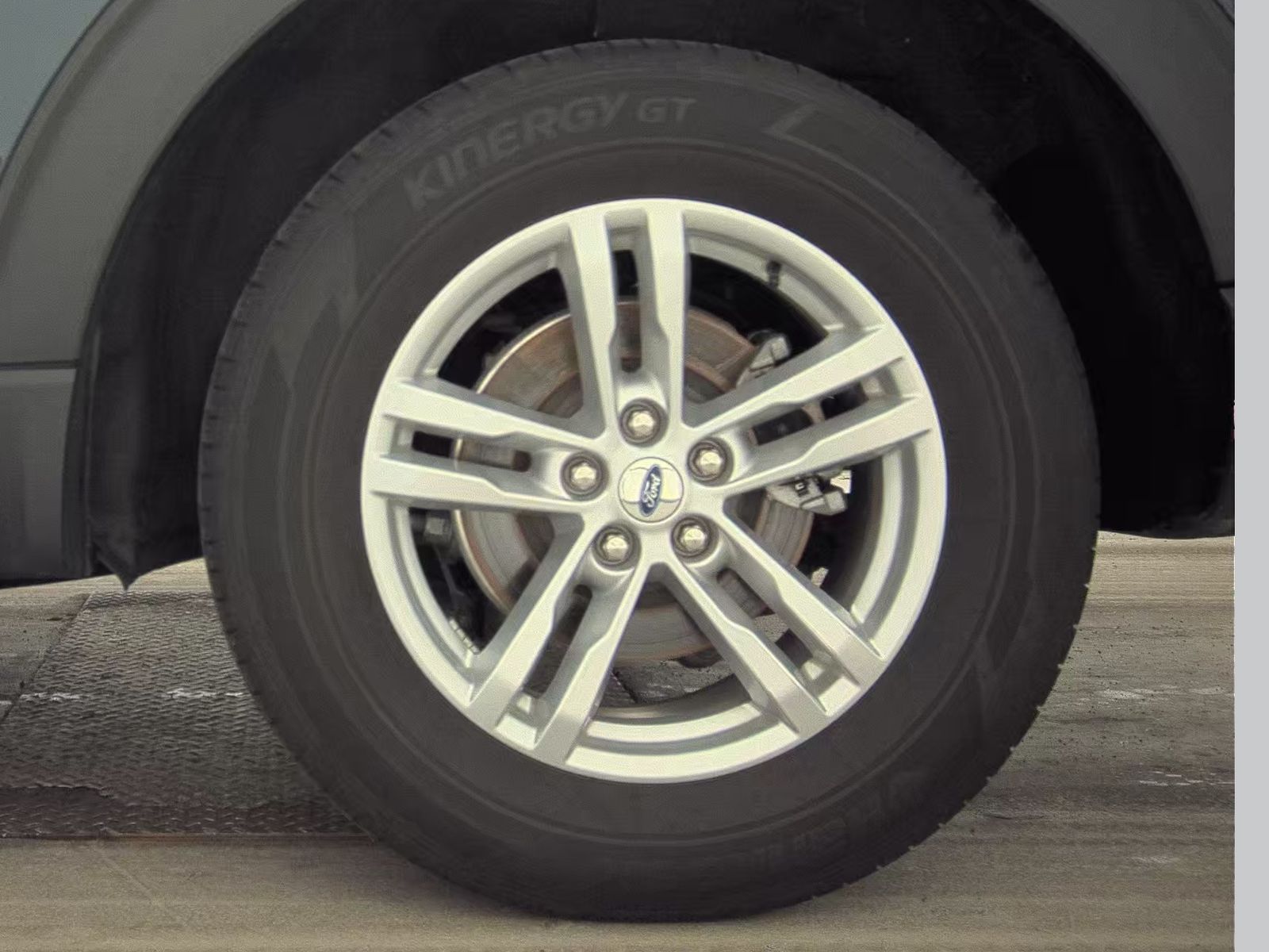 2022 Ford Explorer XLT AWD