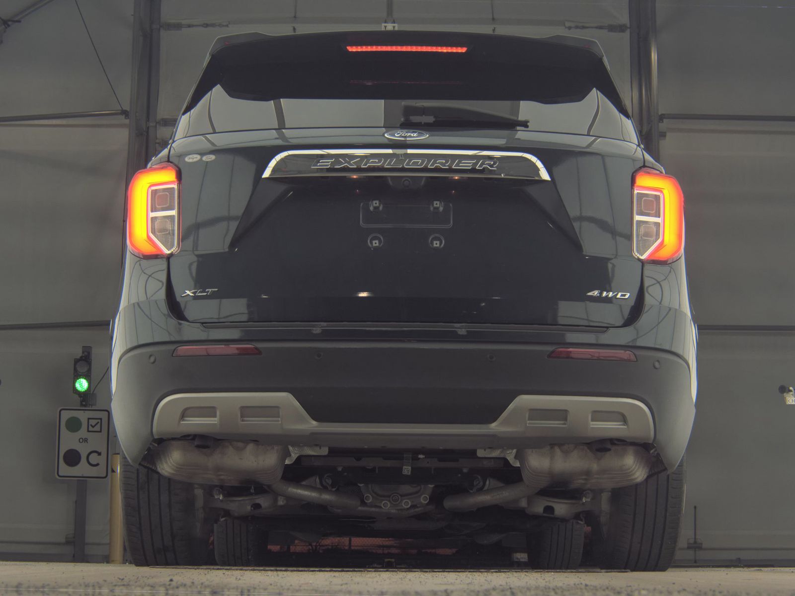 2022 Ford Explorer XLT AWD