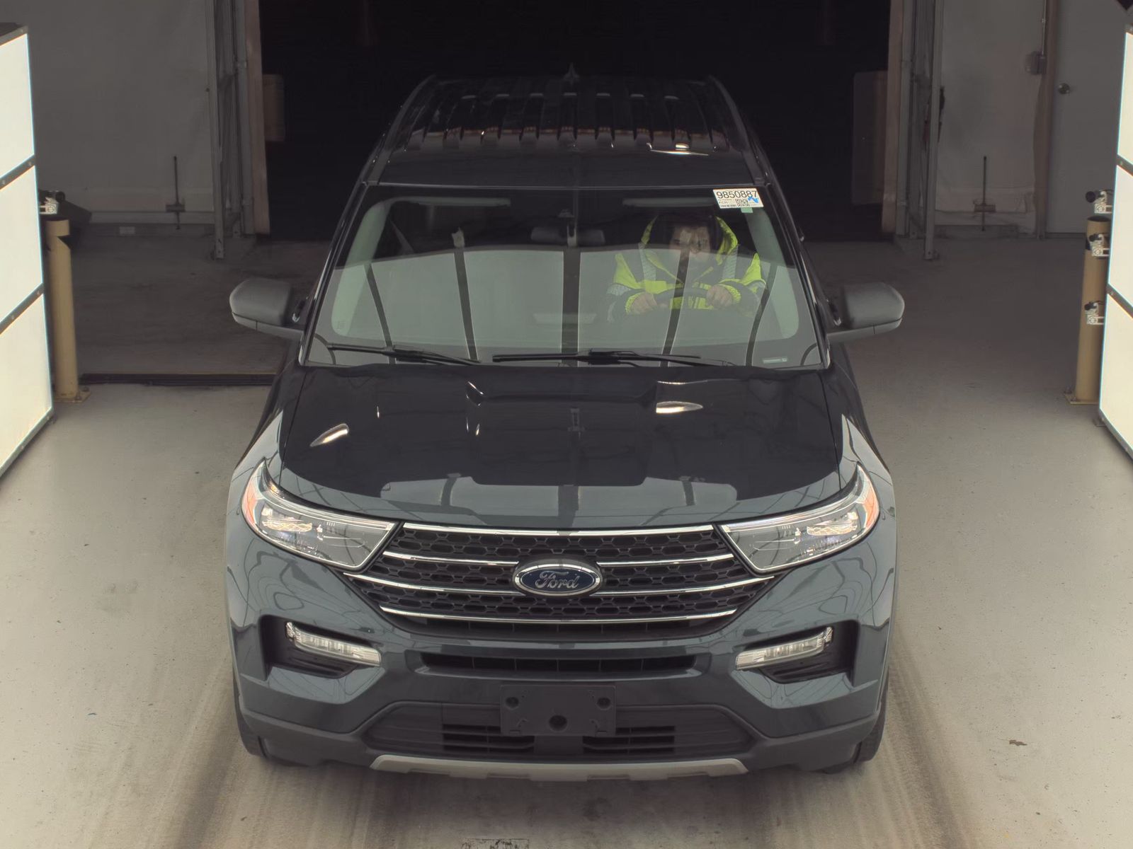 2022 Ford Explorer XLT AWD