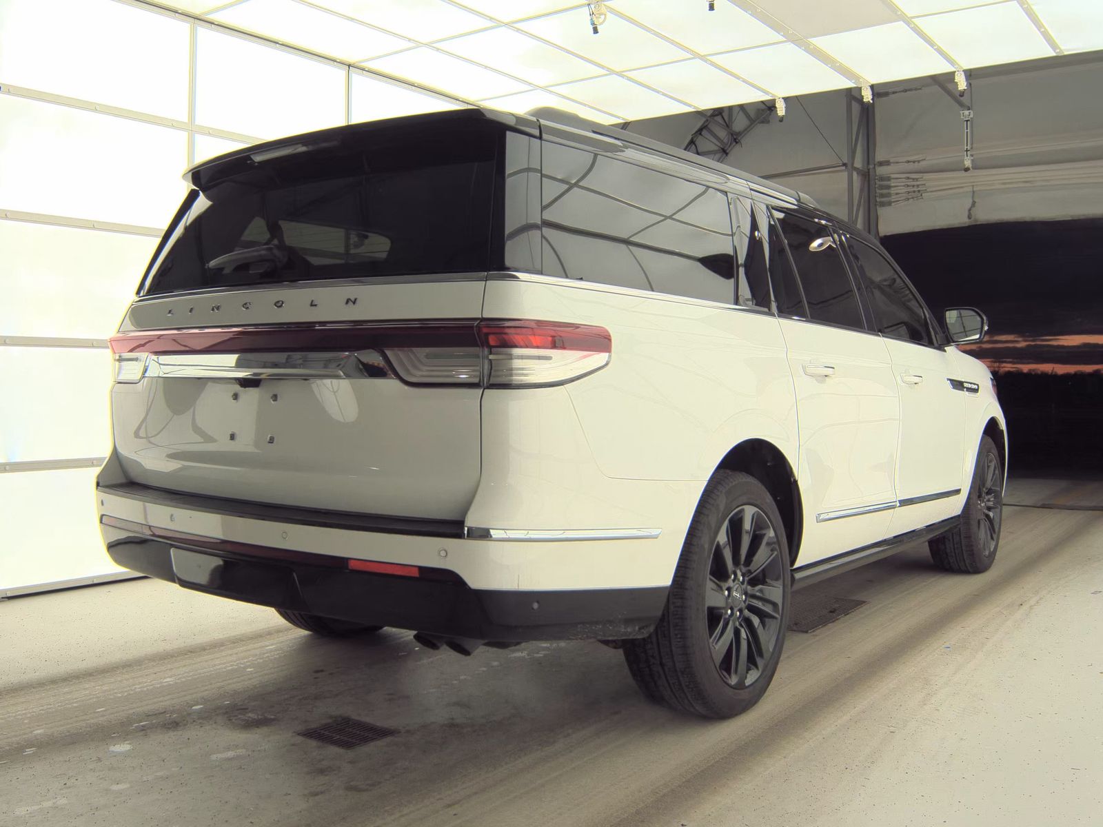 2022 Lincoln Navigator L Black Label AWD