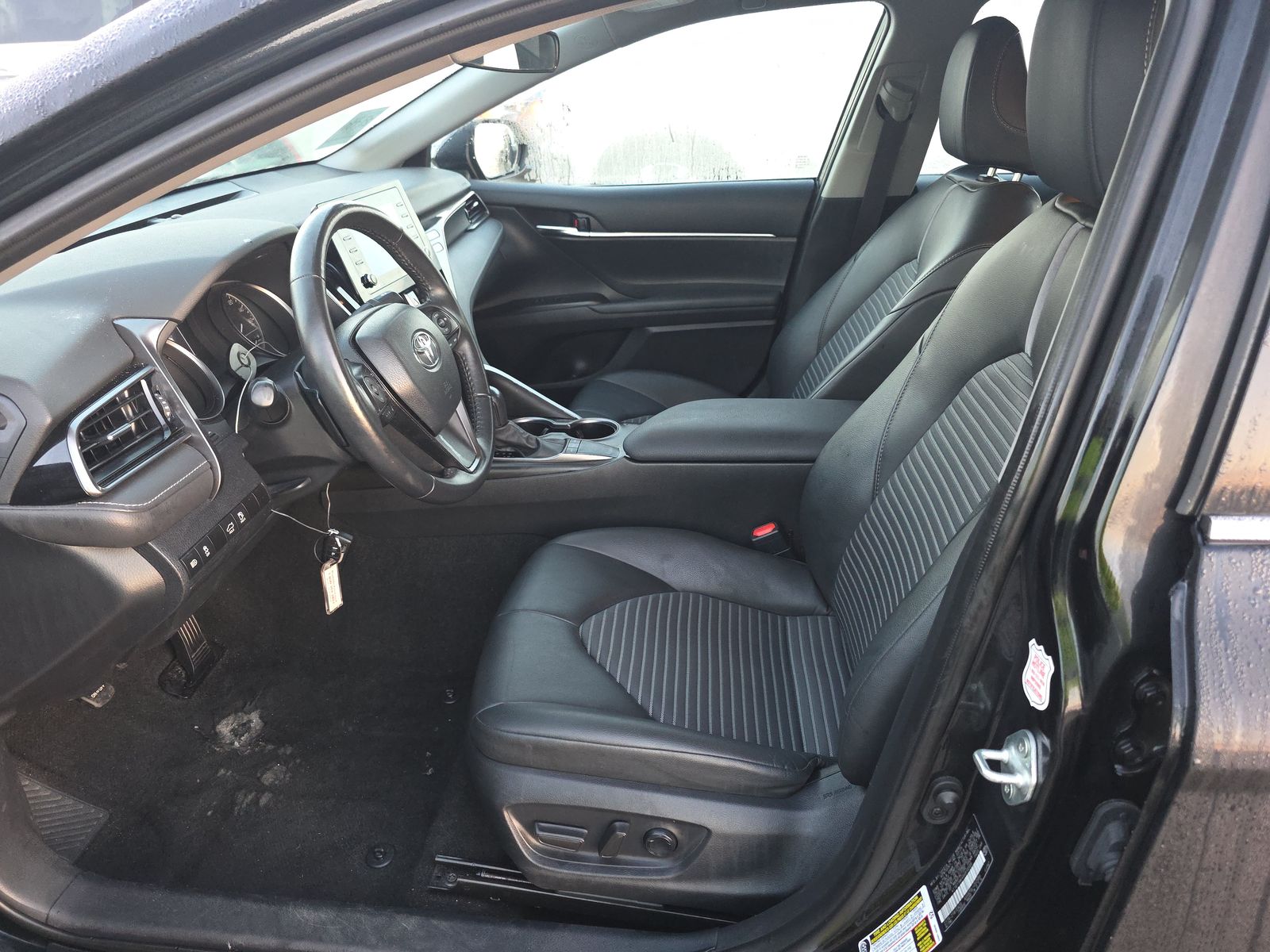 2024 Toyota Camry SE FWD