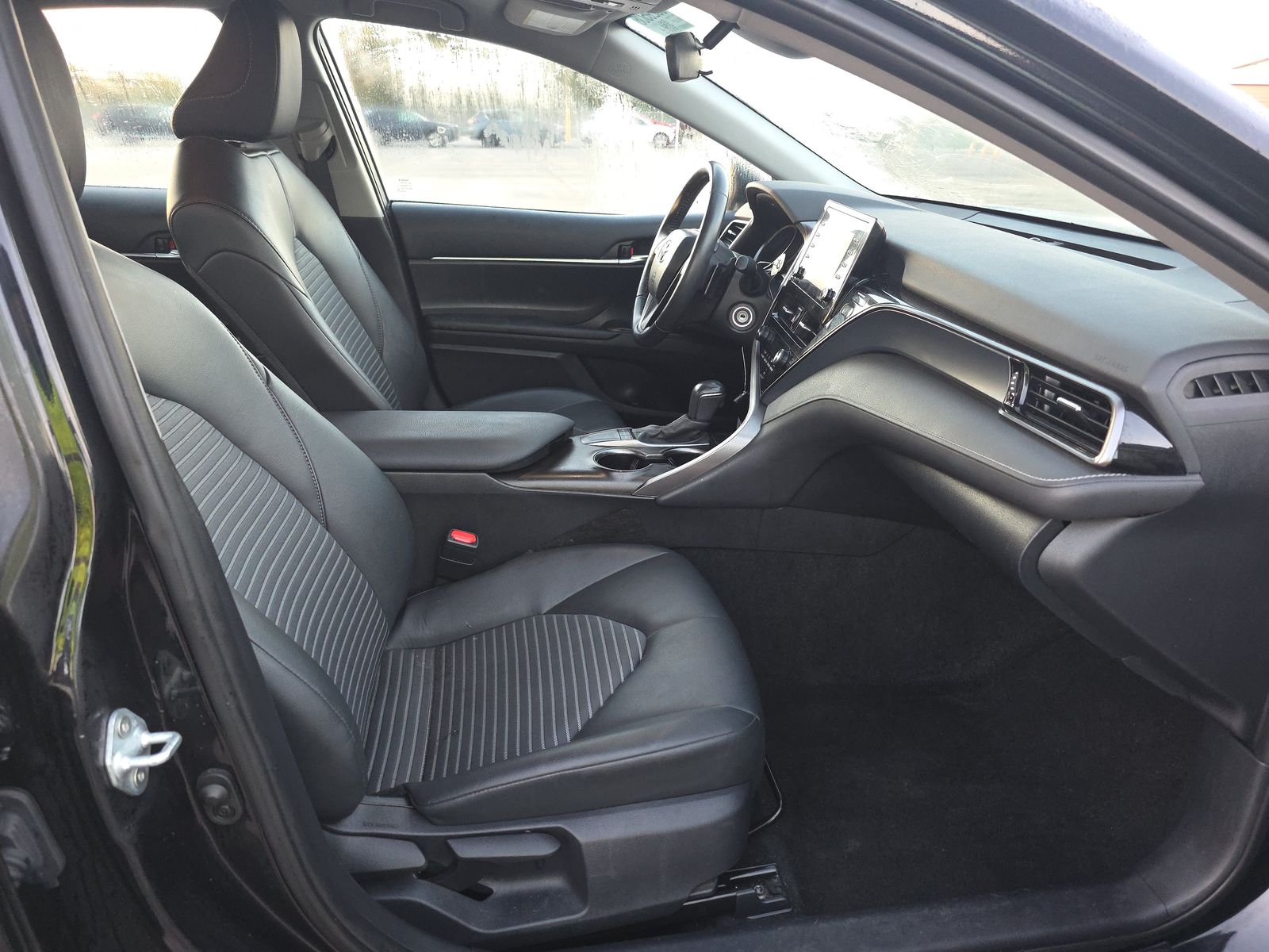 2024 Toyota Camry SE FWD