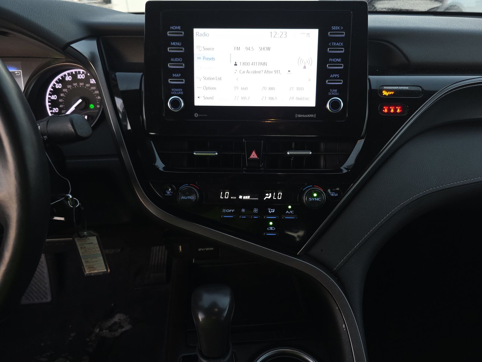 2024 Toyota Camry SE FWD