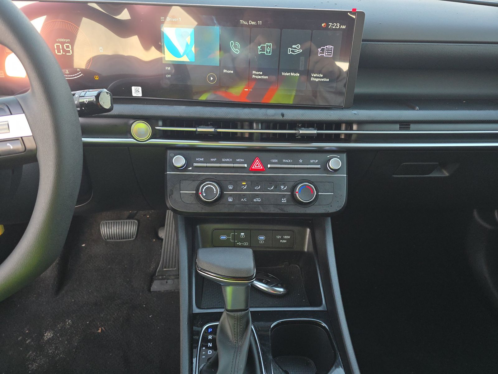 2025 Hyundai Tucson SE FWD