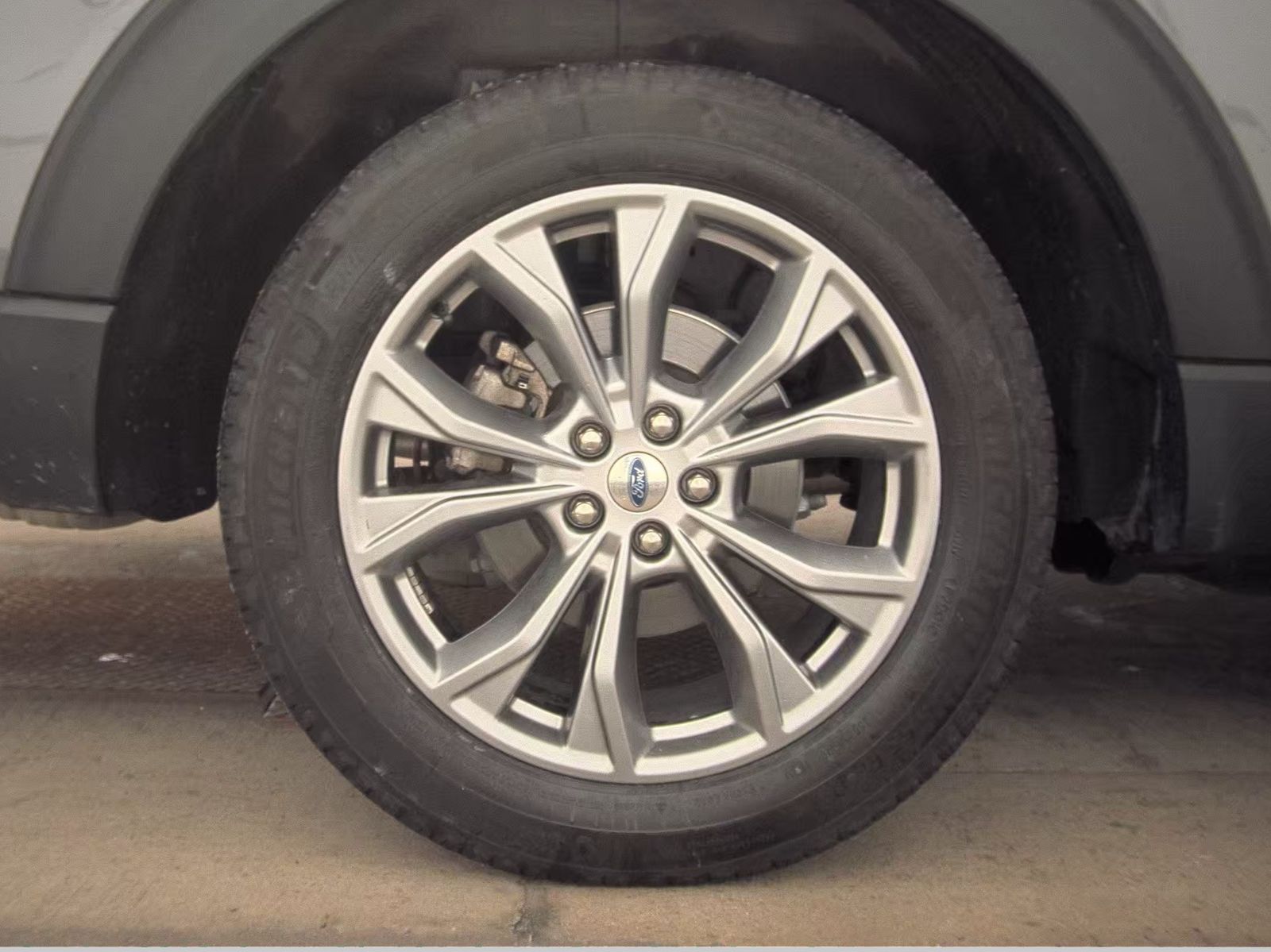 2022 Ford Explorer Limited AWD