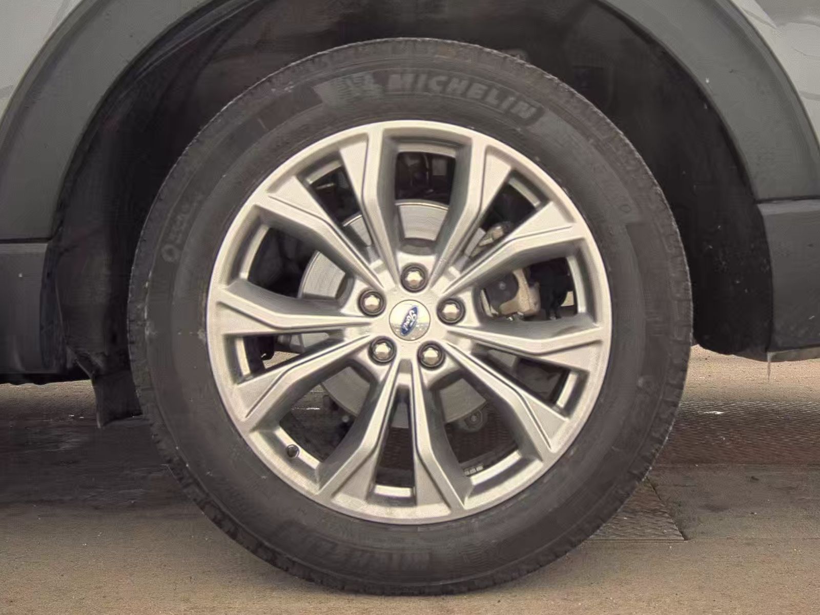 2022 Ford Explorer Limited AWD