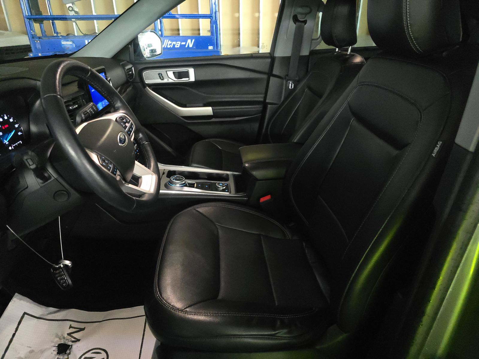 2022 Ford Explorer Limited AWD