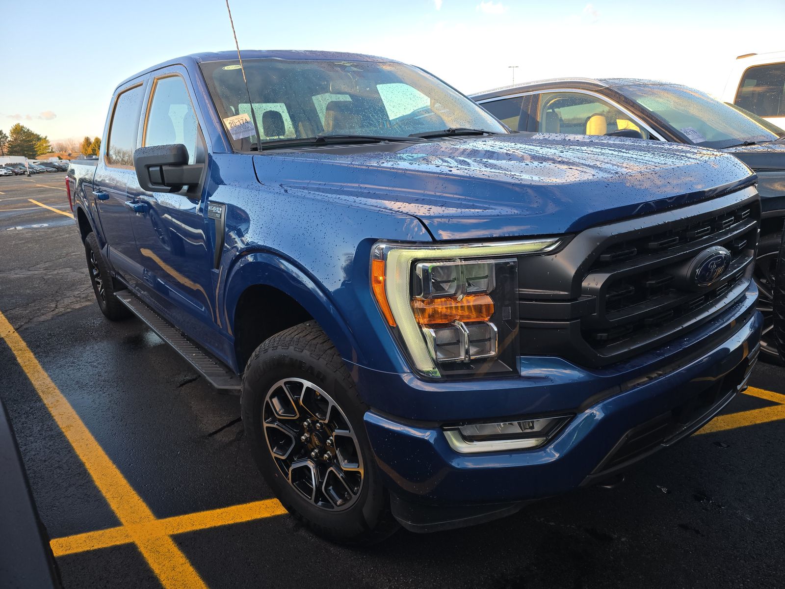 2023 Ford F-150 XLT AWD