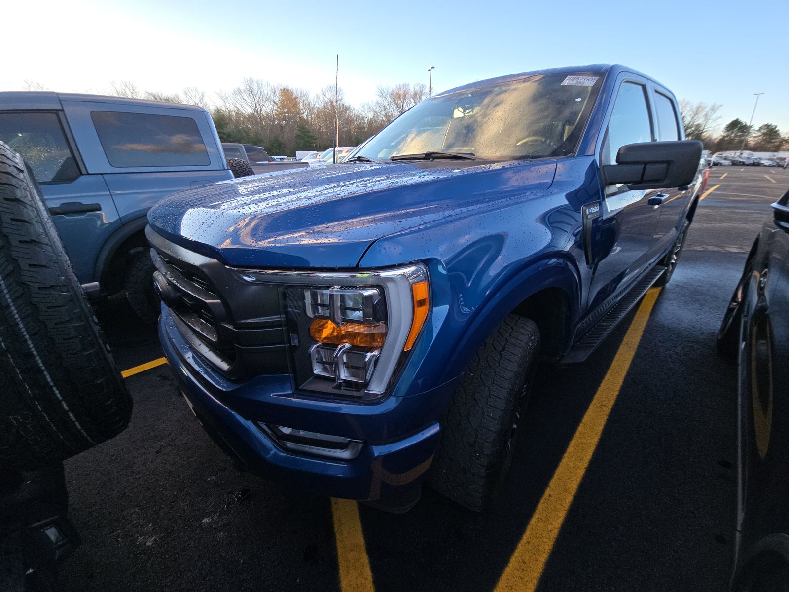 2023 Ford F-150 XLT AWD