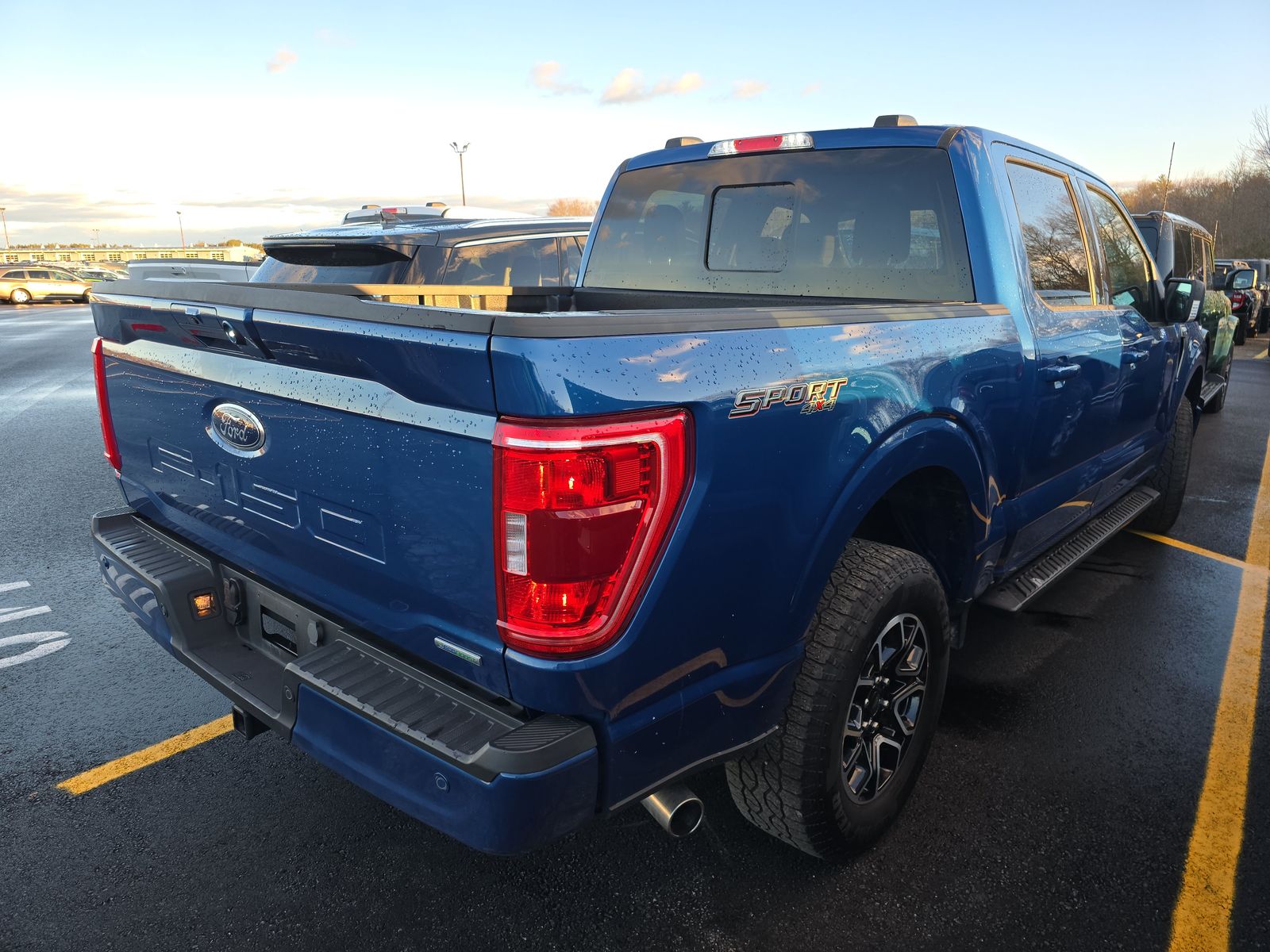2023 Ford F-150 XLT AWD