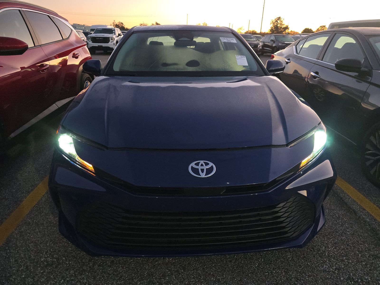 2025 Toyota Camry LE FWD