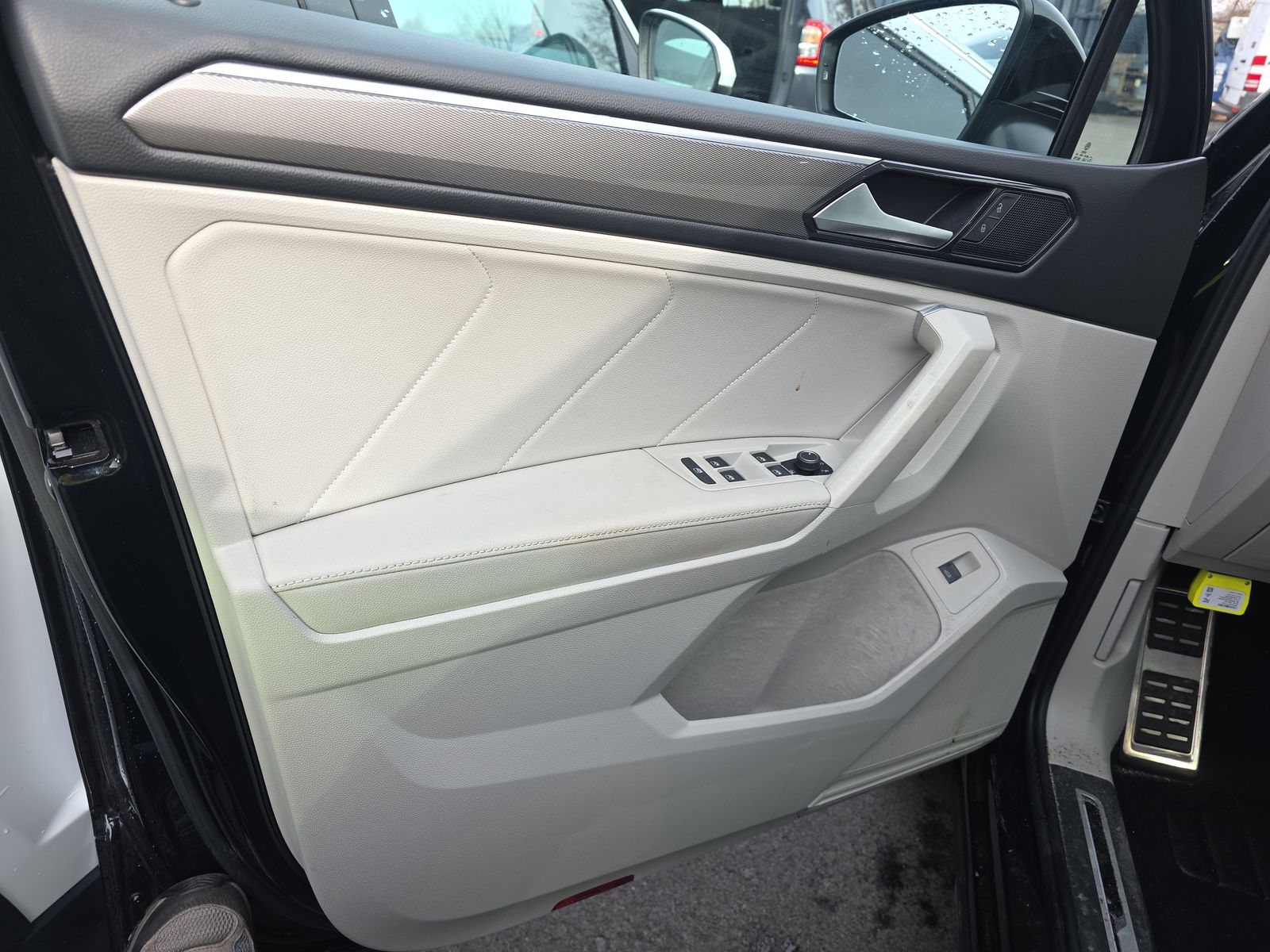 2022 Volkswagen Tiguan 2.0T SE R-Line Black AWD