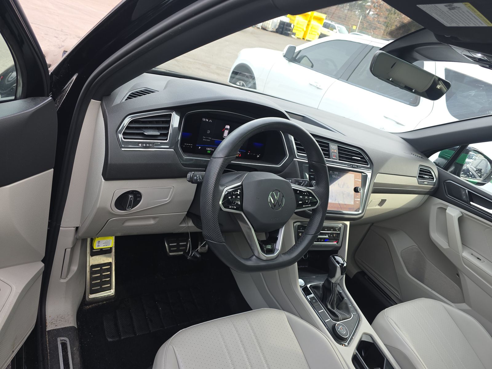 2022 Volkswagen Tiguan 2.0T SE R-Line Black AWD