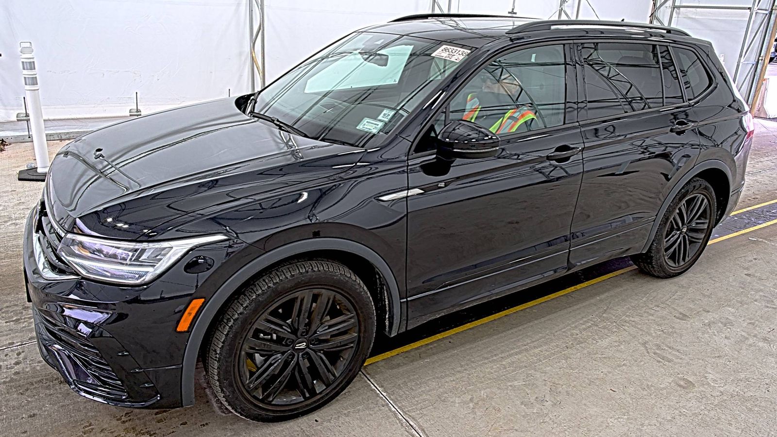 2022 Volkswagen Tiguan 2.0T SE R-Line Black AWD