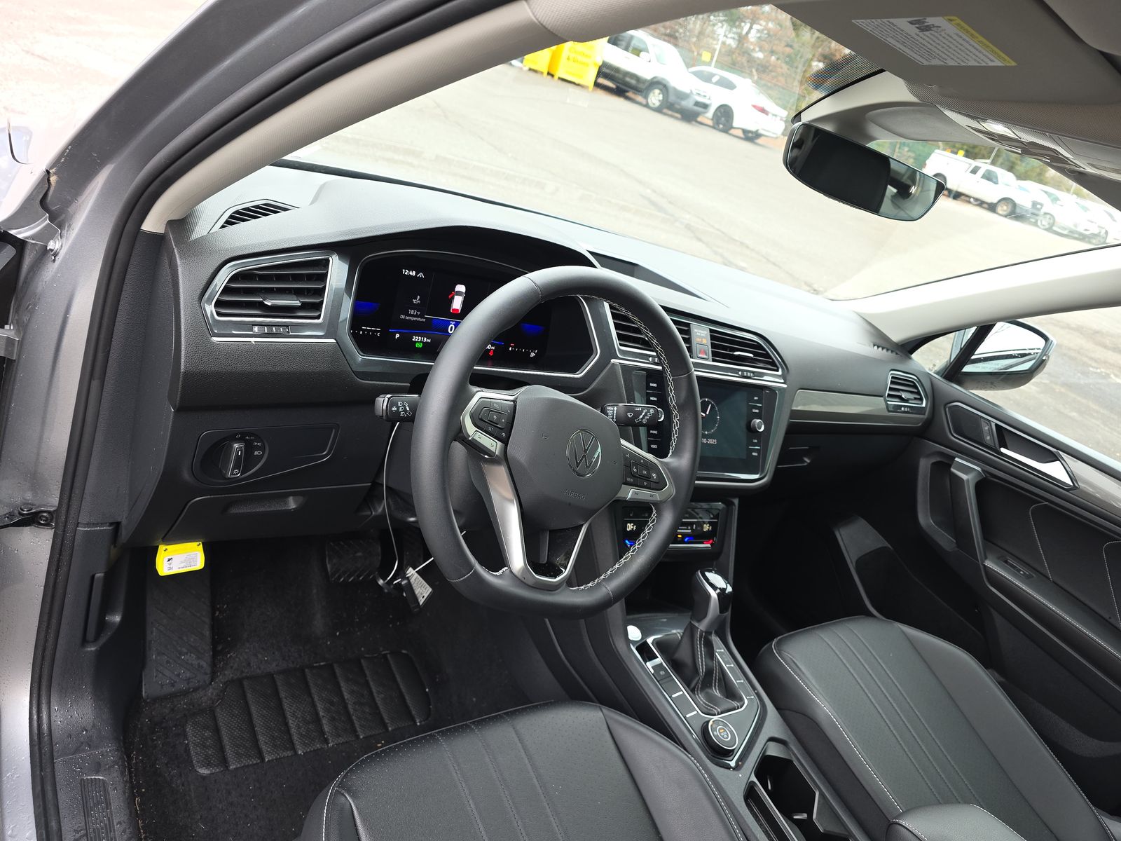 2022 Volkswagen Tiguan 2.0T SE AWD