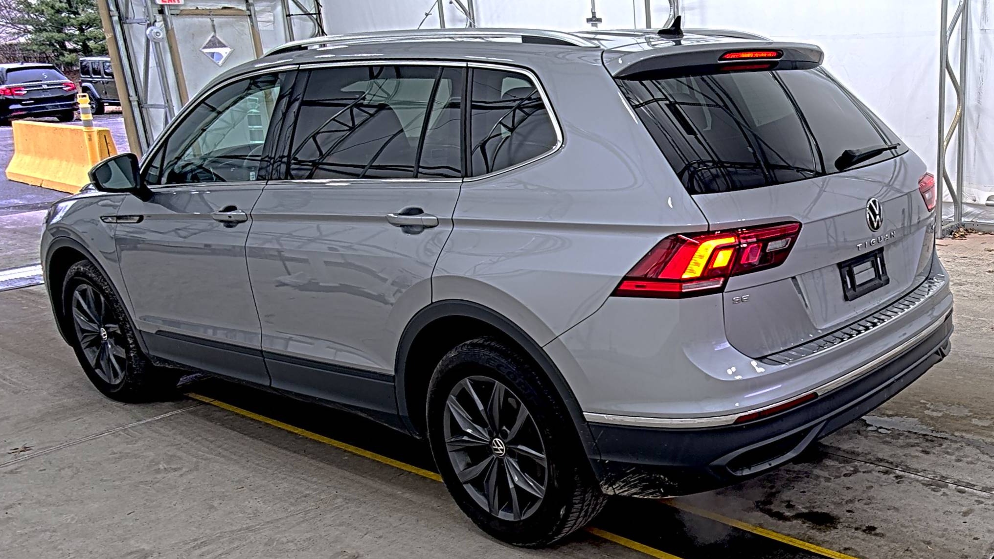 2022 Volkswagen Tiguan 2.0T SE AWD