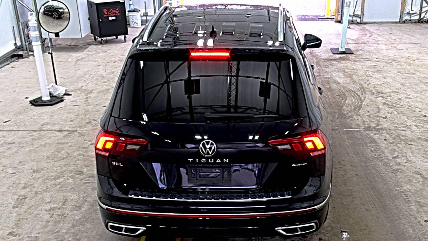 2022 Volkswagen Tiguan 2.0T SEL R-Line AWD
