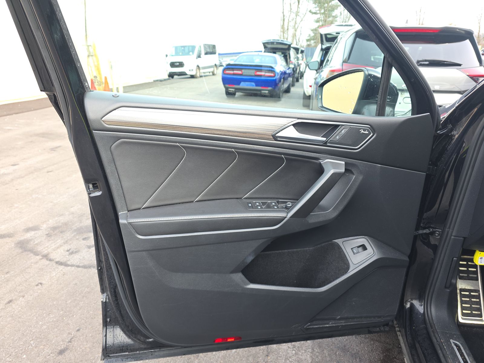 2022 Volkswagen Tiguan 2.0T SEL R-Line AWD