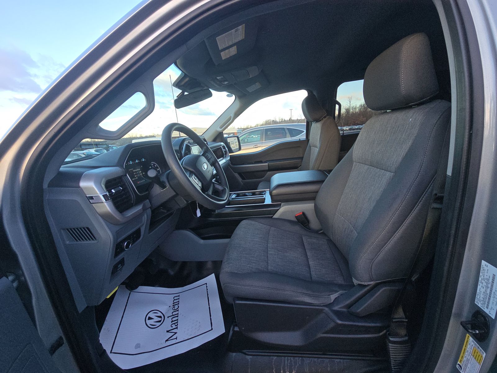 2023 Ford F-150 XL AWD