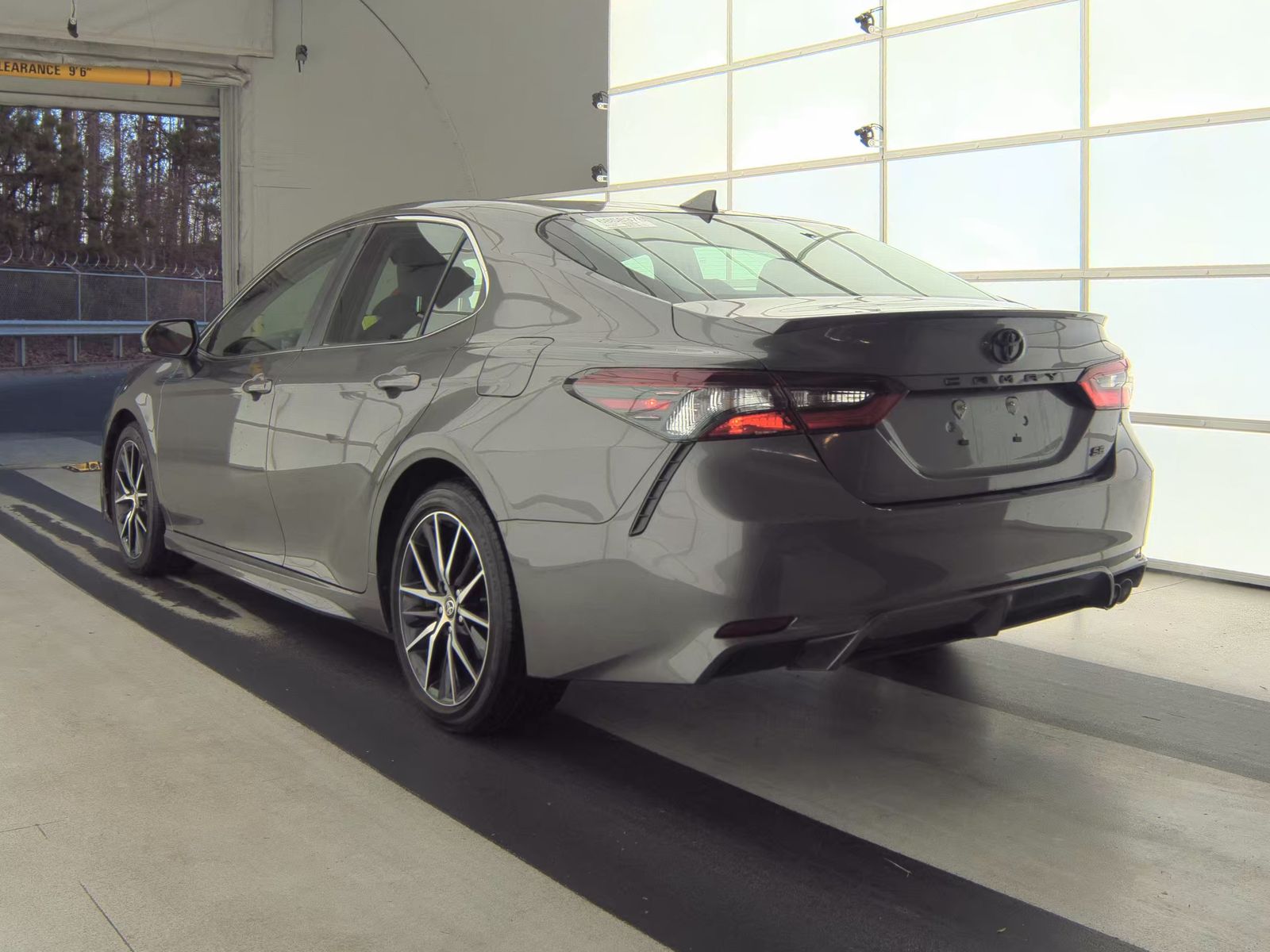 2024 Toyota Camry SE FWD